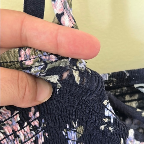 American Eagle Floral Navy Dress with Tie Straps and Button Front Size M - Picture 7 of 8